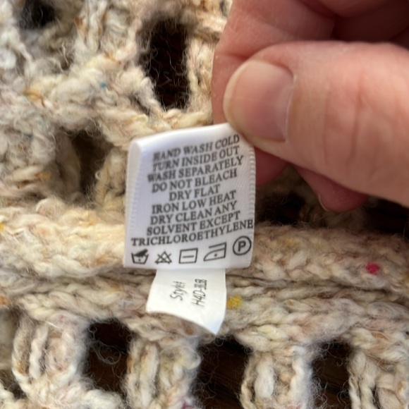 HELLO NITE HOODED SWEATER. NWT. SIZE M/L. - Picture 6 of 6